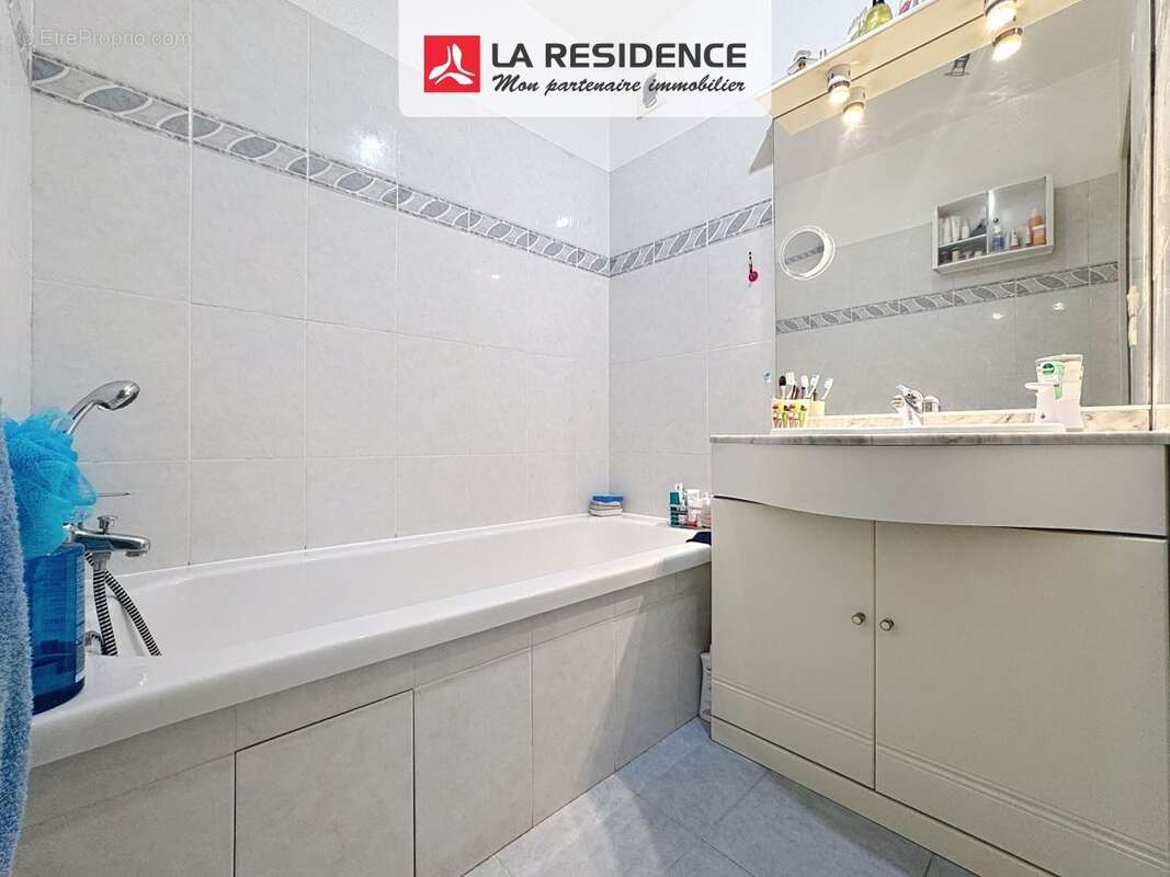 Appartement à CAGNES-SUR-MER