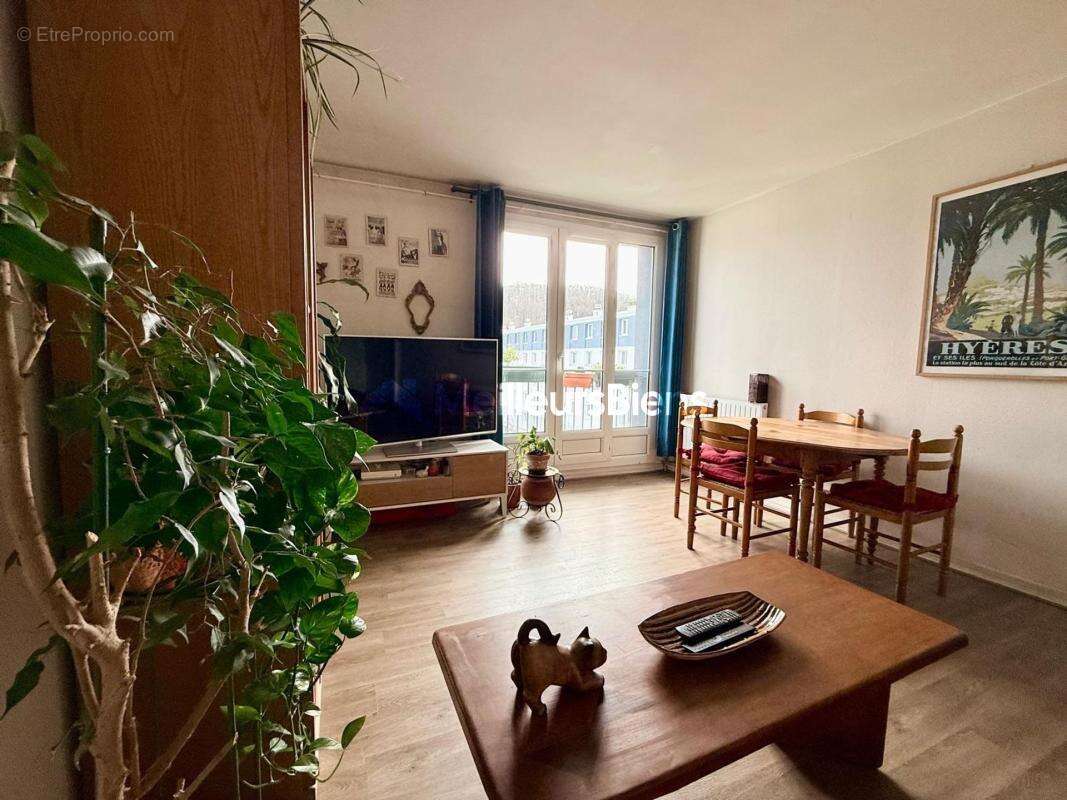 Appartement à MONTIGNY-LES-CORMEILLES