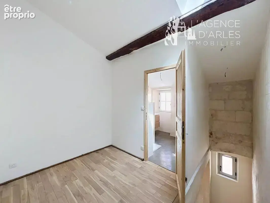 Arles - Maison de caractère rénovée au cœur du centre historique - photo 6