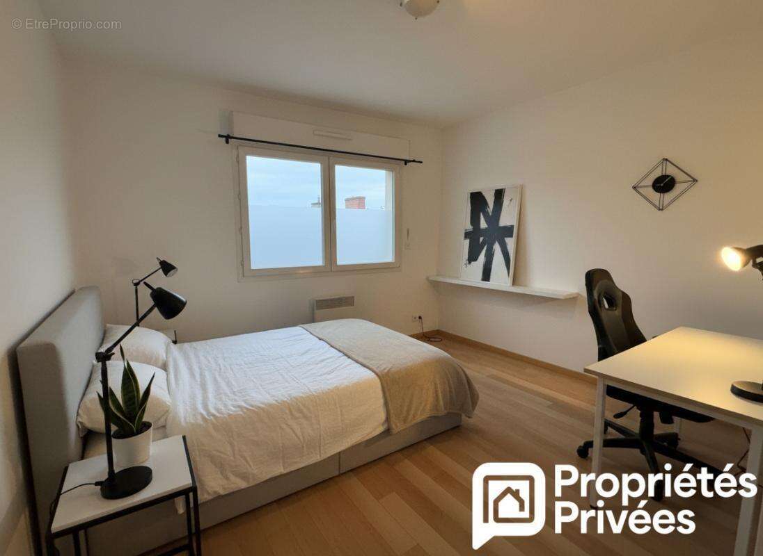 Appartement Vierzon lumineux 3 pièce(s) 76.30 m2 - photo 3