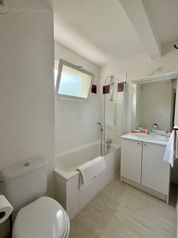 Appartement à AUREILHAN