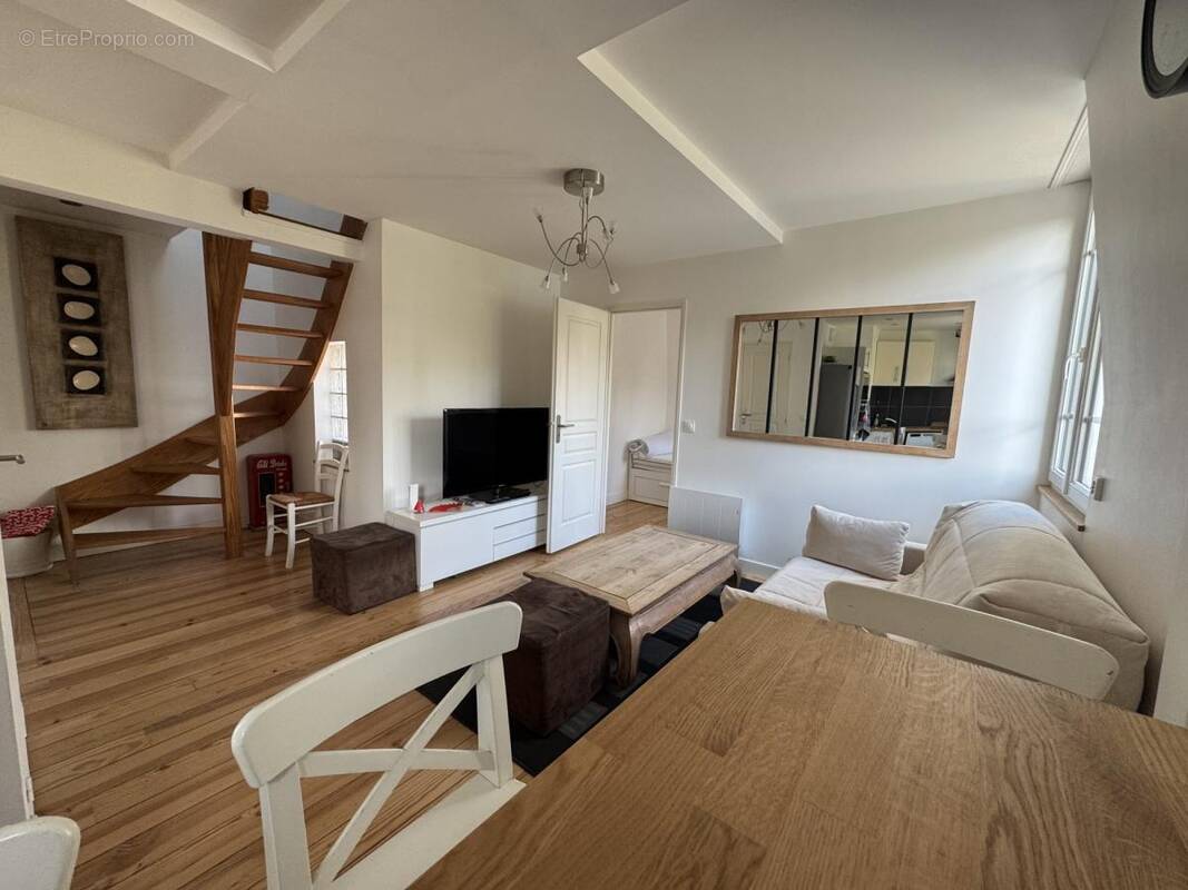 Appartement à TROUVILLE-SUR-MER