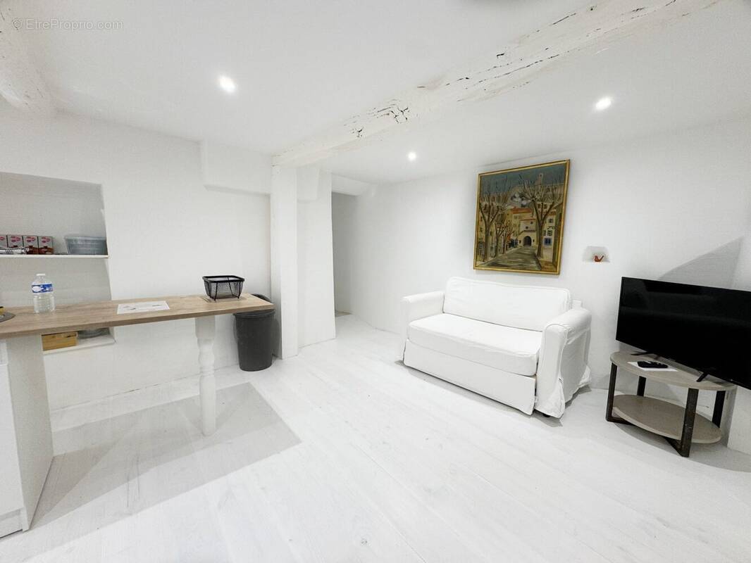 Appartement à SAINT-JULIEN-DU-VERDON