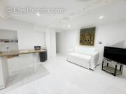 Appartement à SAINT-JULIEN-DU-VERDON