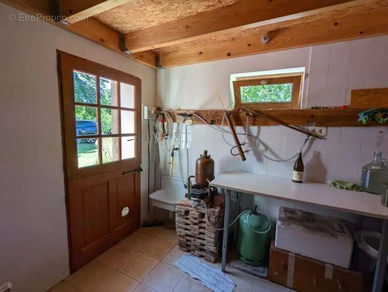 Maison à VICQ-EXEMPLET