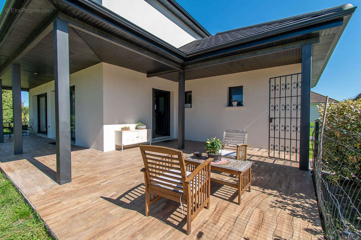 Maison à MERY-SUR-CHER