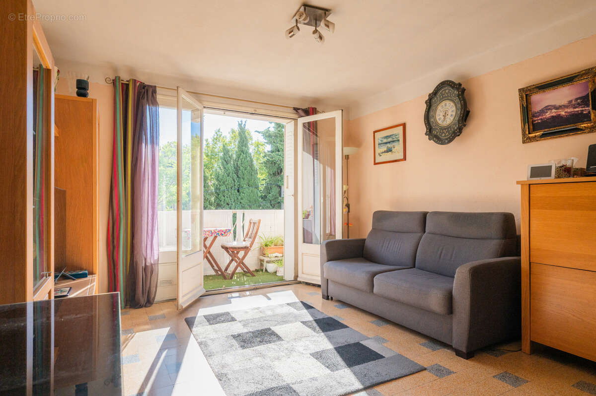 TOULON : appartement T4 pour investisseur rentabilité sécurisée - photo 3