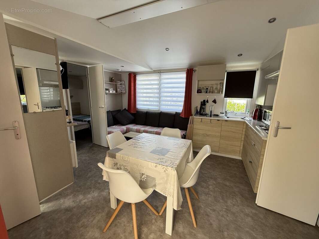 Maison à SAINT-HILAIRE-DE-RIEZ