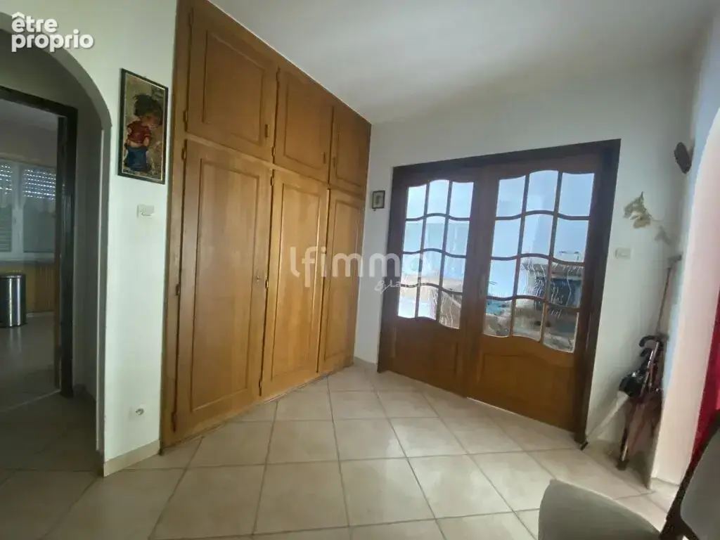 Maison individuelle avec un terrain de 11 ares constructible - photo 4