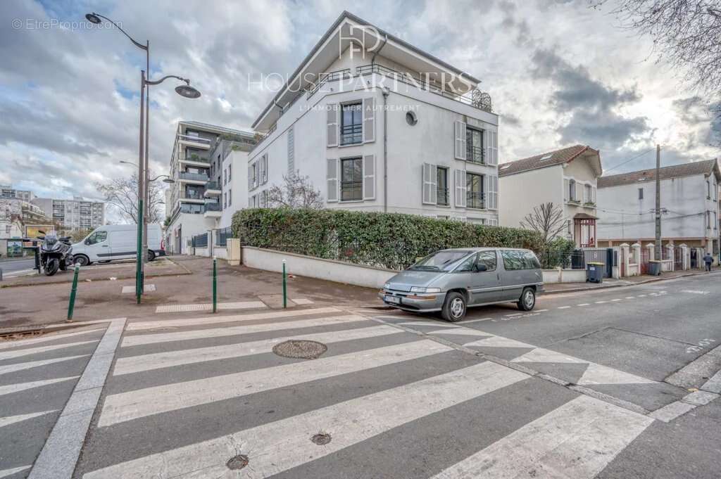 Appartement à RUEIL-MALMAISON