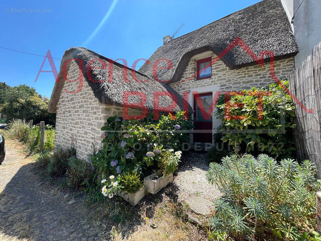 Maison à LA CHAPELLE-DES-MARAIS