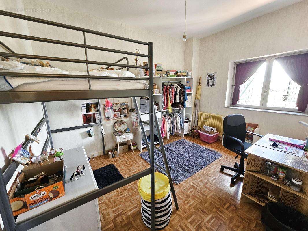 Rare - maison de ville hypercentre - le coteau - 3 chambres - dpe : d - photo 9
