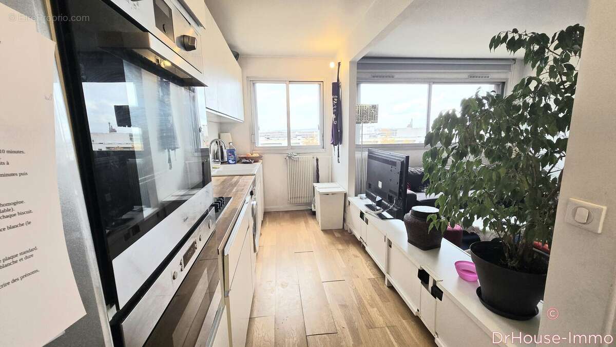 Appartement à LE BOURGET