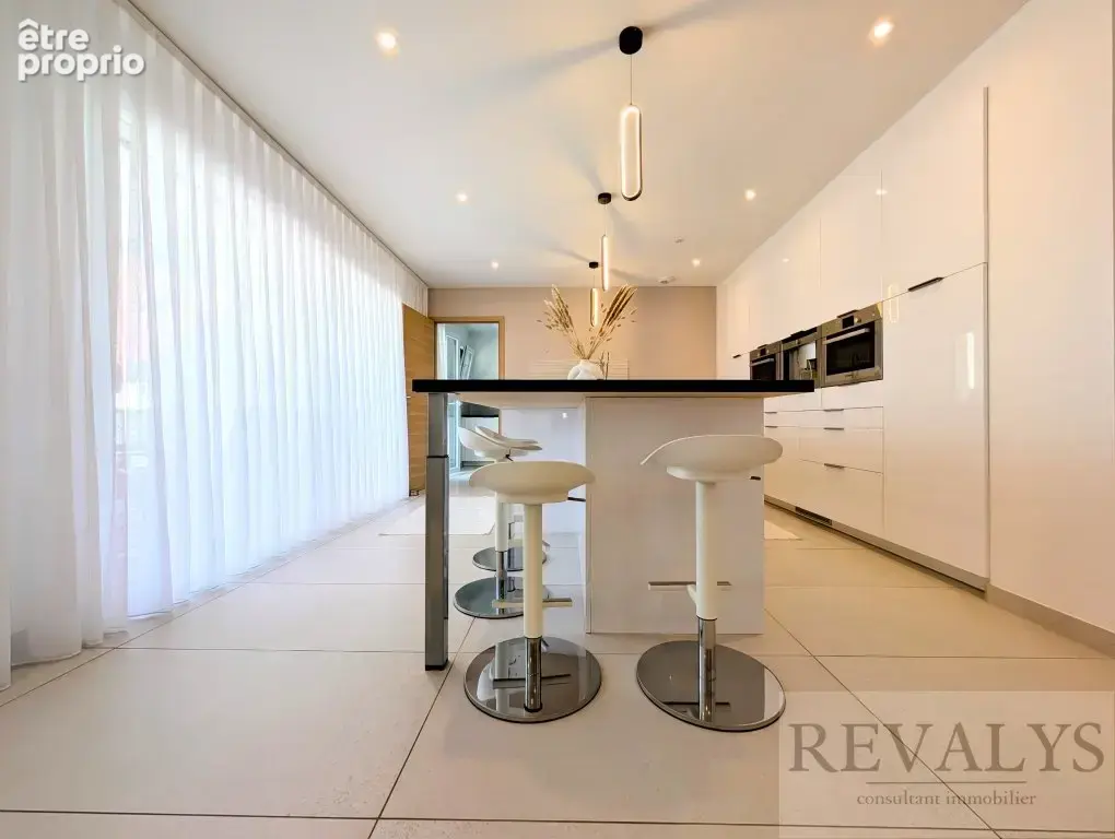 COTE D'OR (21) - PERRIGNY LES DIJON - Superbe Villa de 180 m² avec piscine - photo 19