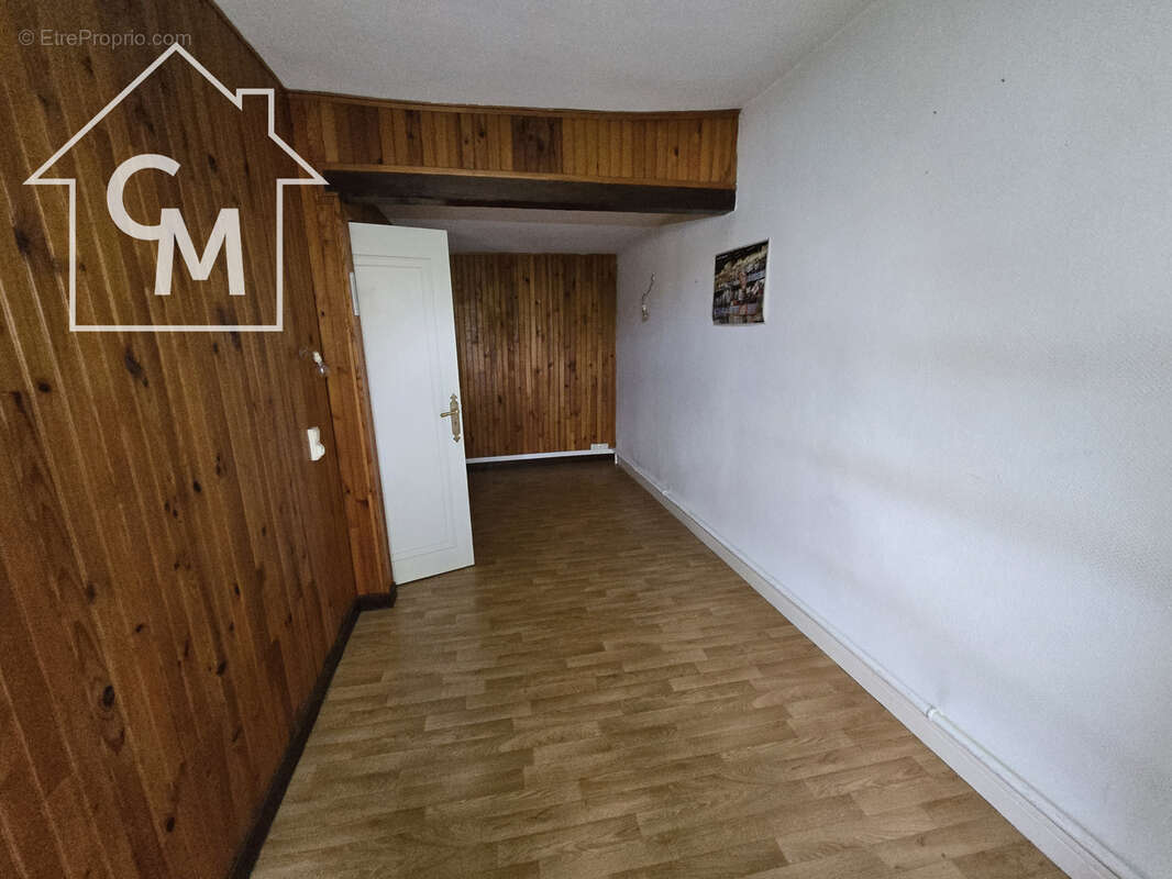 Appartement à SAINT-AMAND-MONTROND
