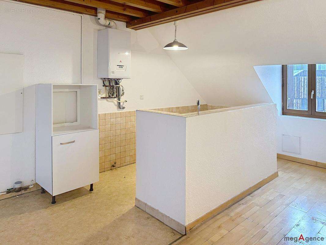 Grand appartement proche secteur Europole - photo 6