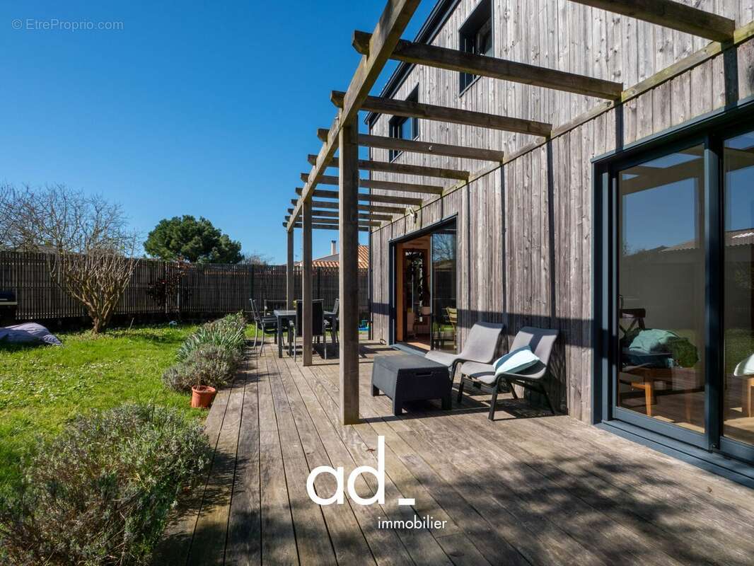 Maison à LA ROCHELLE