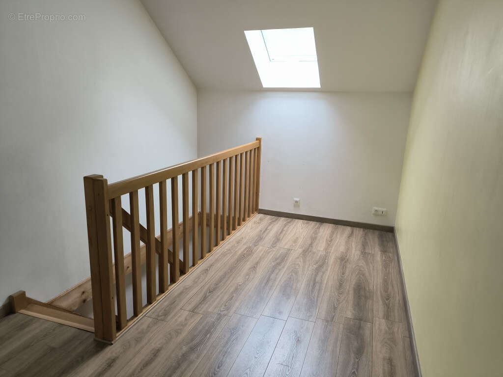 Maison à AUNAY-EN-BAZOIS