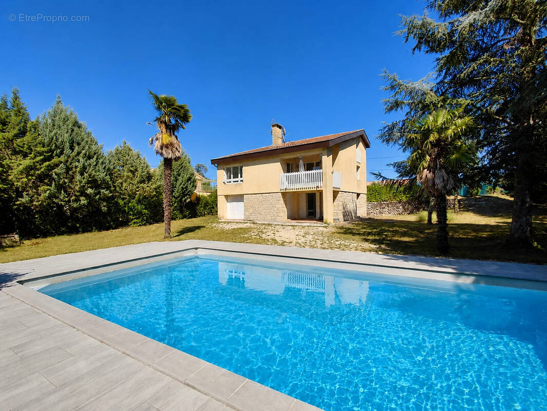 Aubenas -  maison d'architecte 6 pieces - piscine - photo 7