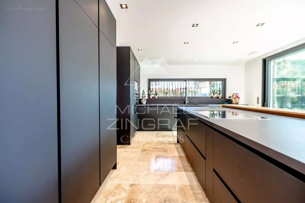 Villa contemporaine neuve avec vue mer – Quartier du Sémaphore - photo 8