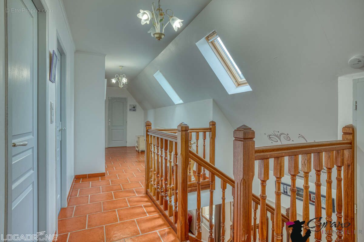 Maison à LIORAC-SUR-LOUYRE