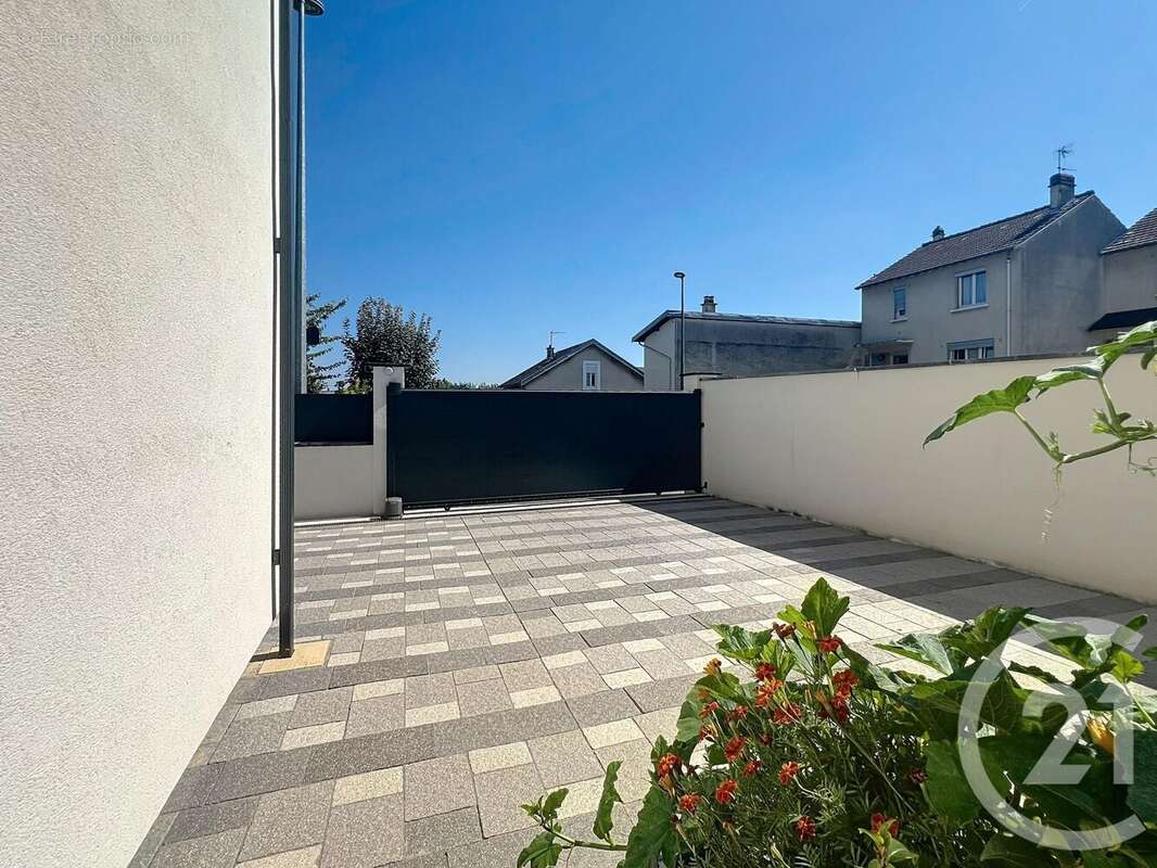 Maison 168 m² à Cormontreuil  - photo 22