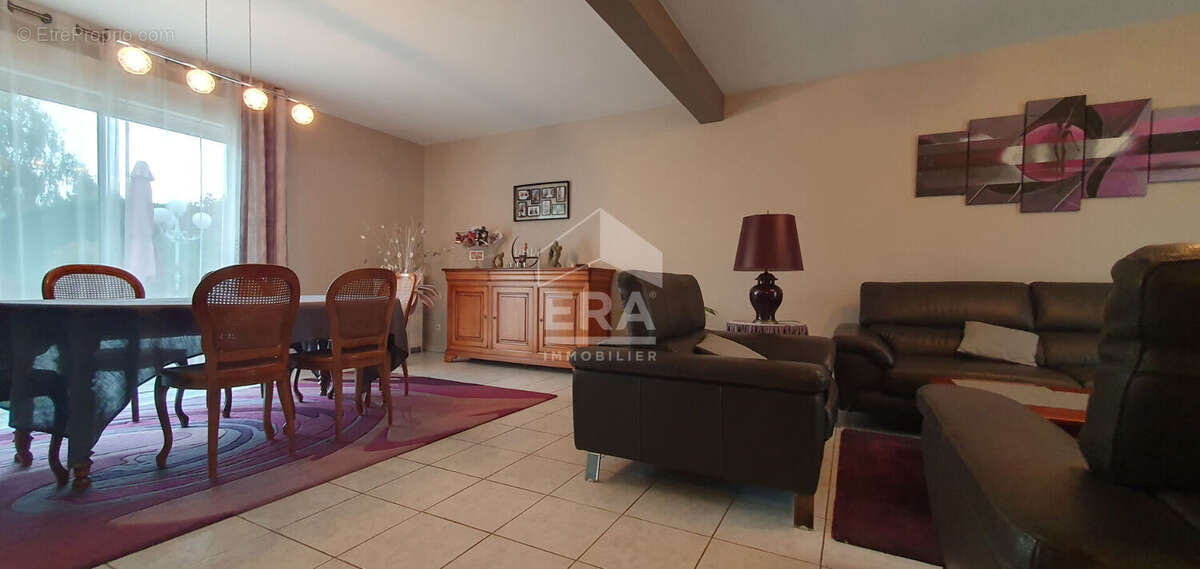 Maison à GRISY-SUISNES