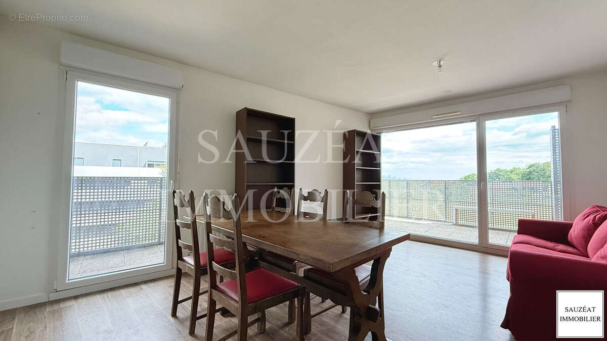 Appartement à BAGNEUX