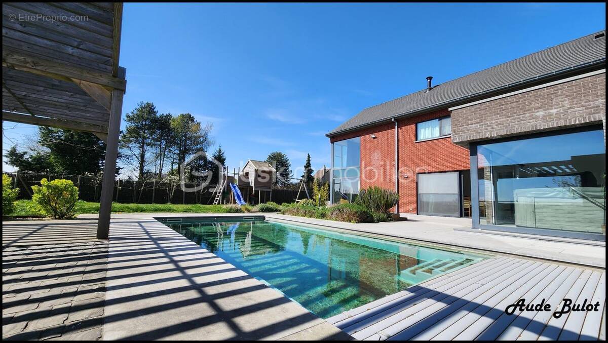 Maison à CAMPHIN-EN-PEVELE