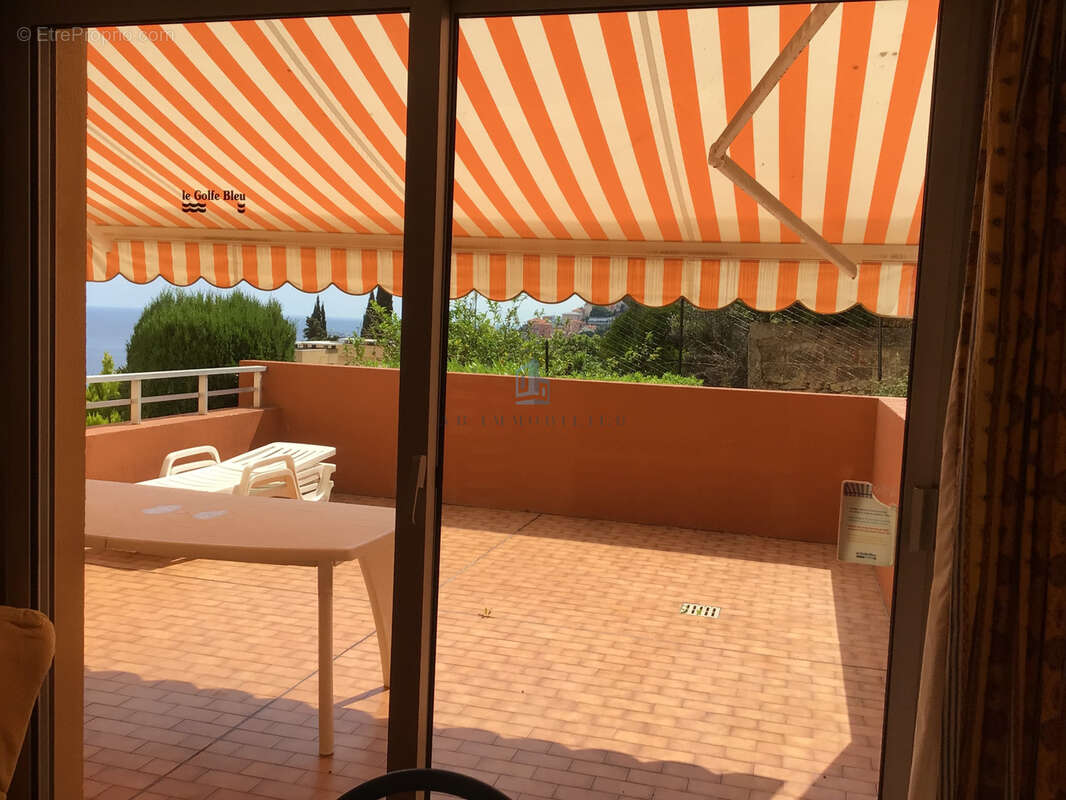 Appartement à ROQUEBRUNE-CAP-MARTIN