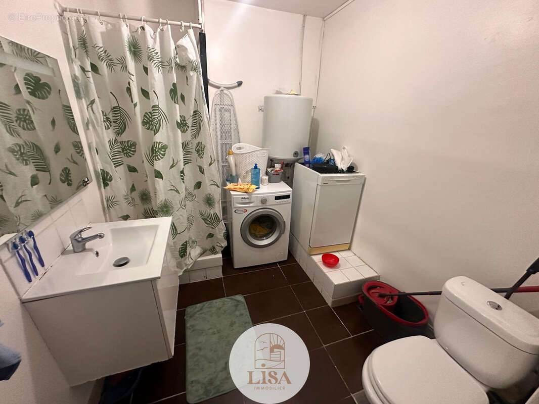 Appartement à MARSEILLE-9E