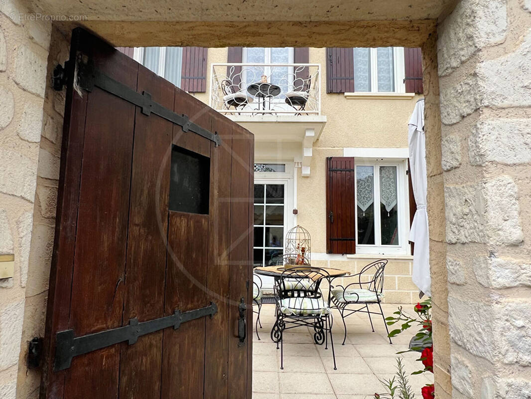 Maison à ALLEMANS-DU-DROPT
