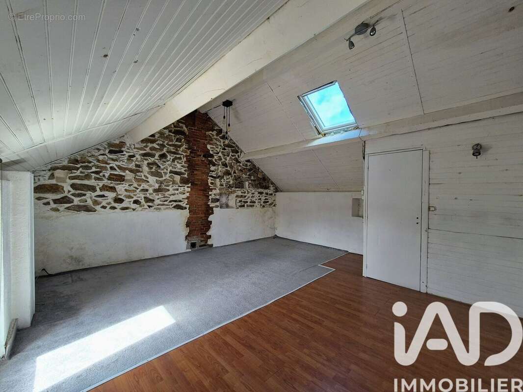 Photo 8 - Maison à SAINT-ETIENNE-DE-MONTLUC