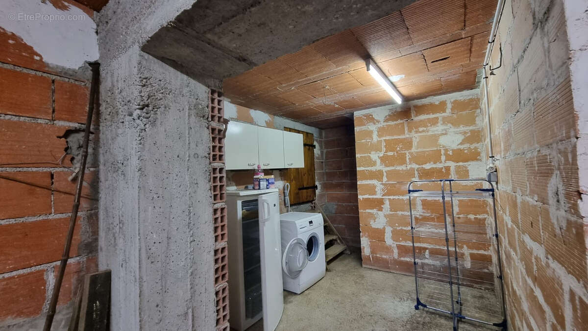 Maison à CAZES-MONDENARD