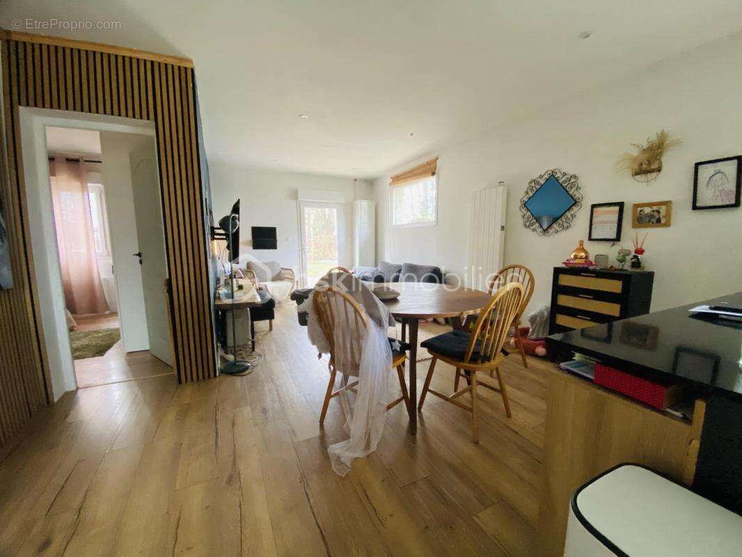 Maison à SAINT-JOUAN-DES-GUERETS