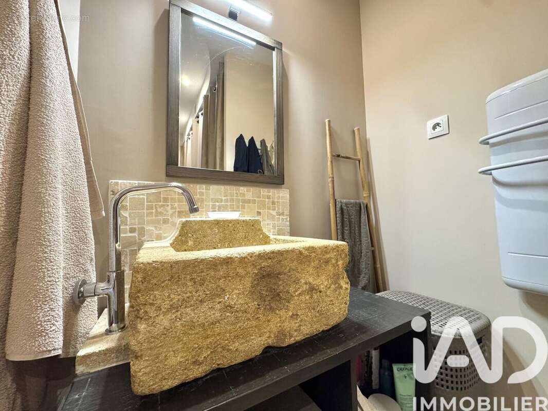 Photo 7 - Maison à REMOULINS