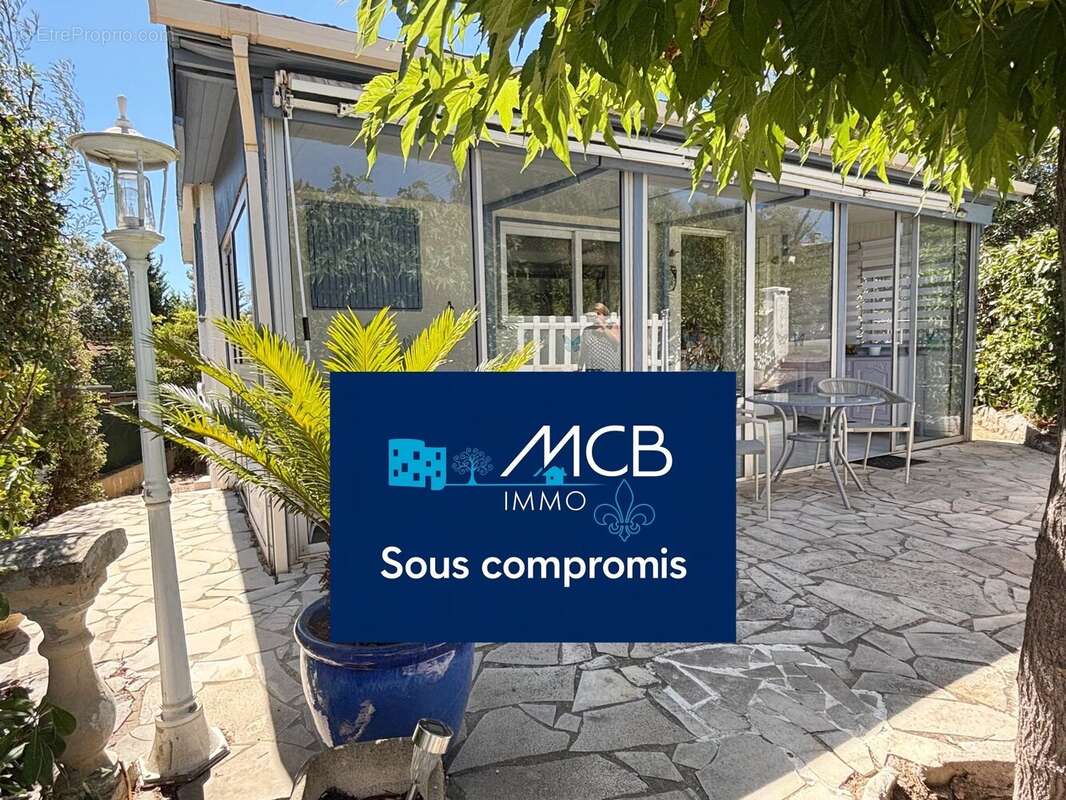 Maison à ROQUEBRUNE-SUR-ARGENS