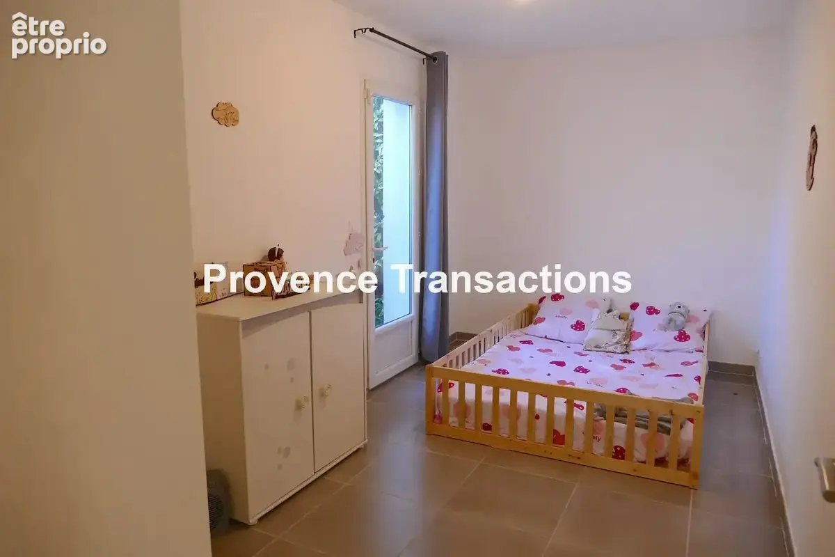 Villa de 138 m² avec piscine. - photo 13
