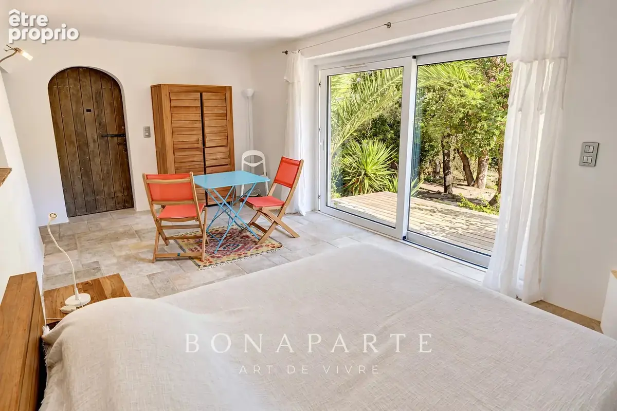 Ramatuelle - domaine de l'escalet - villa contemporaine à 150 m de la plage - photo 14