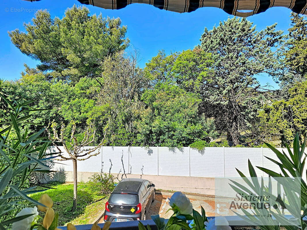 Appartement à SIX-FOURS-LES-PLAGES