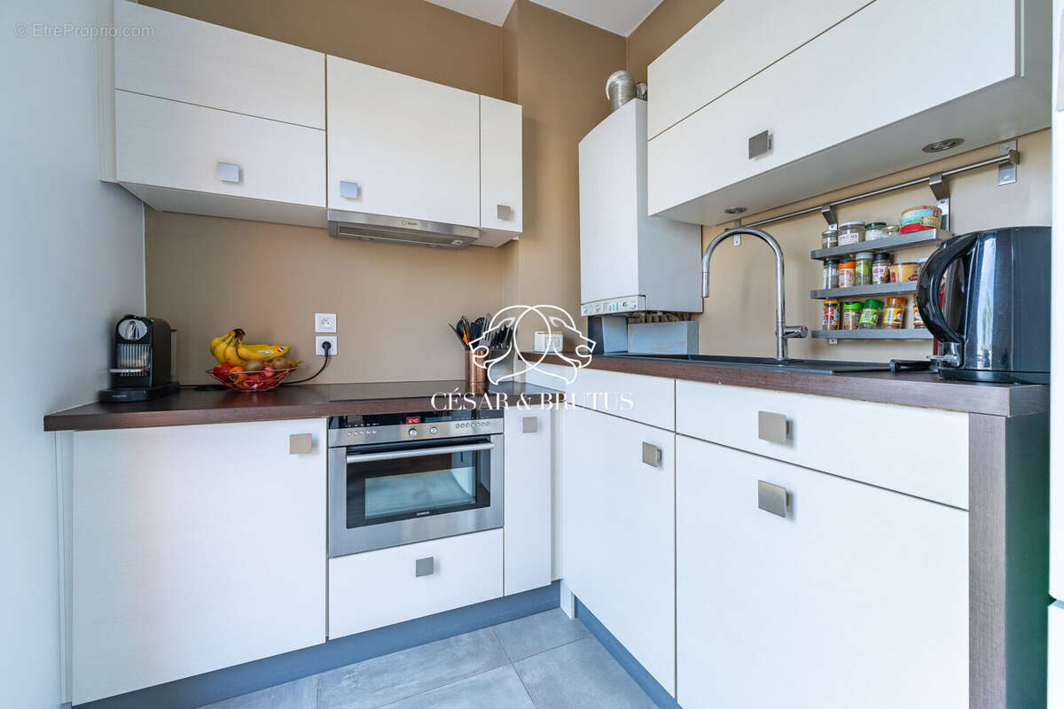 Appartement à LYON-9E