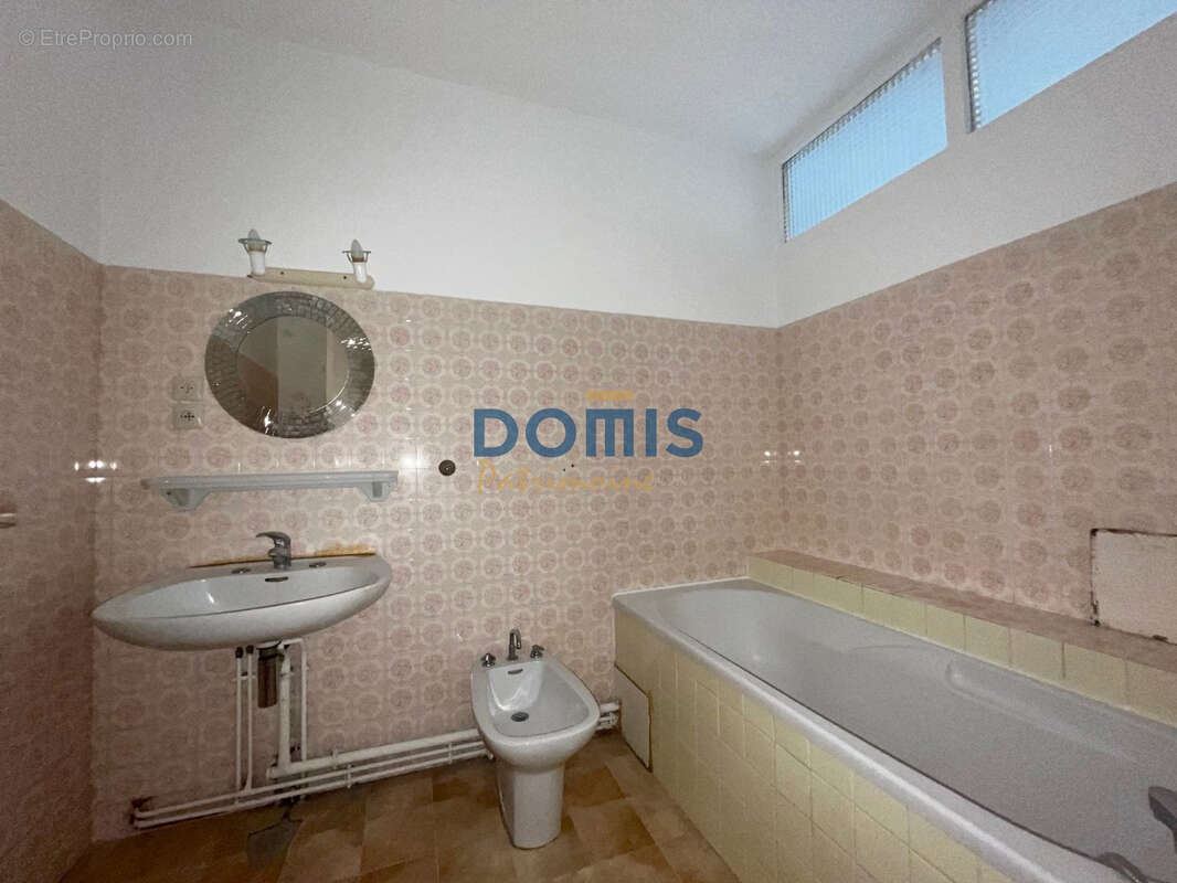 Appartement à NIMES