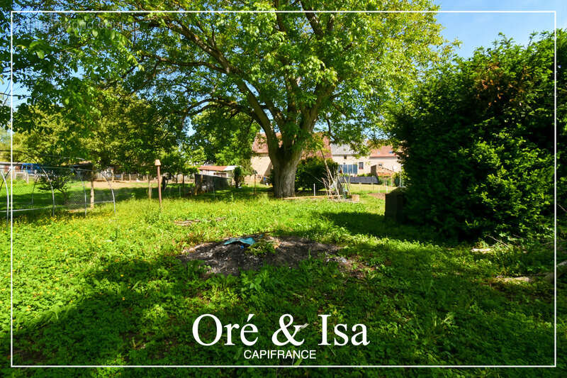 Dpt Cher (18), Loye-Sur-Arnon, Maison 112 m² – Grand terrain, dépendance de 100 m² et garage avec fosse - photo 64