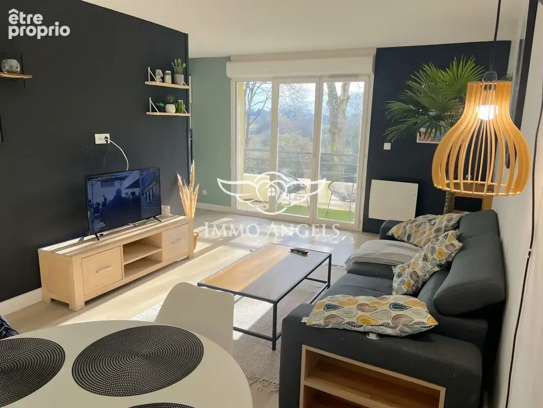 Appartement 2 pièces 48 m² à vendre à Royan (17200) - photo 2