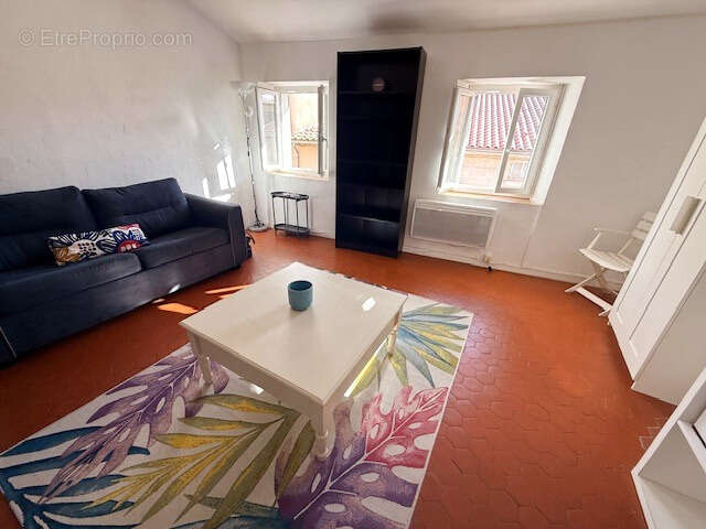 Appartement à LA VALETTE-DU-VAR