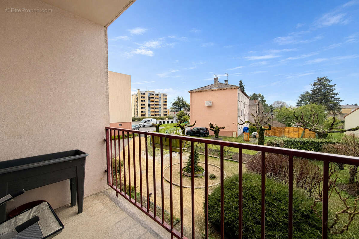 Appartement à TOURNON-SUR-RHONE