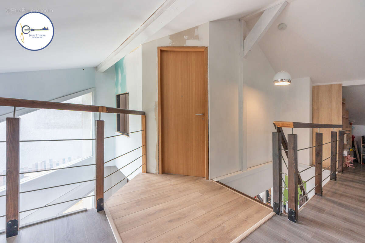 Maison - 149m2 - 8 pieces - photo 15