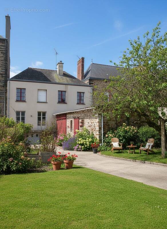 Maison à LA GUERCHE-DE-BRETAGNE