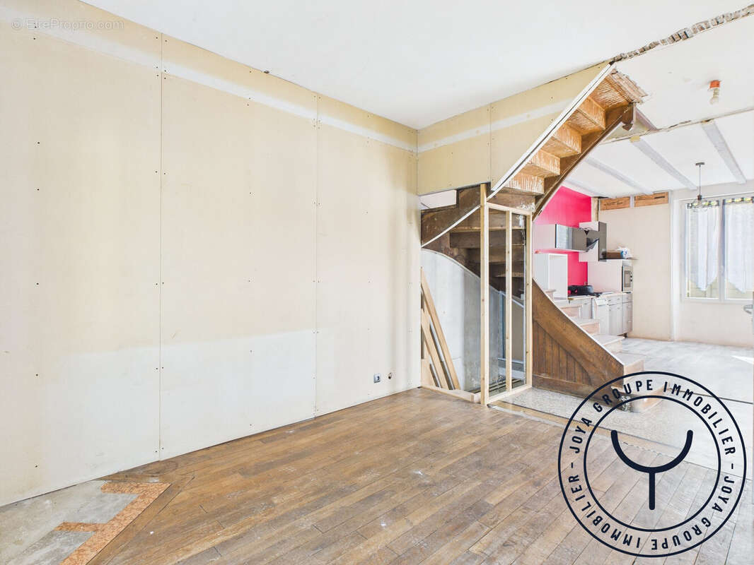 Maison 93 m² à Pont-Sur-Seine  - photo 3
