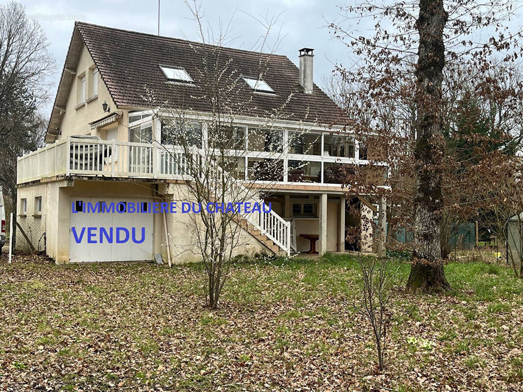 Maison à LEVIS-SAINT-NOM